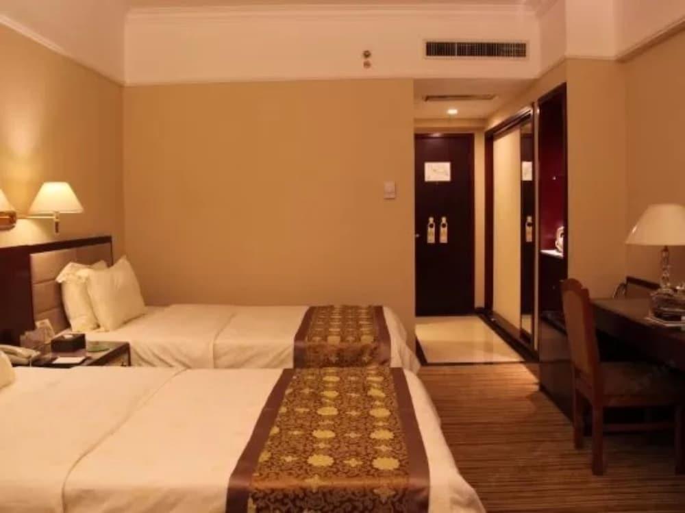 Sunshine Holiday Hotel Fuzhou Фучжоу Экстерьер фото