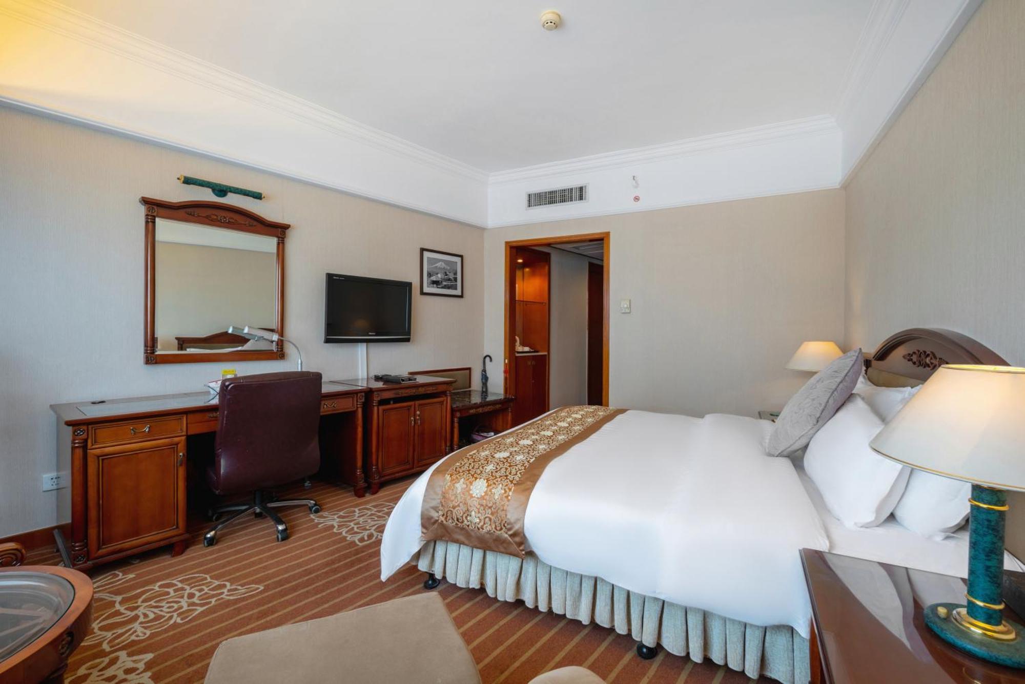 Sunshine Holiday Hotel Fuzhou Фучжоу Экстерьер фото