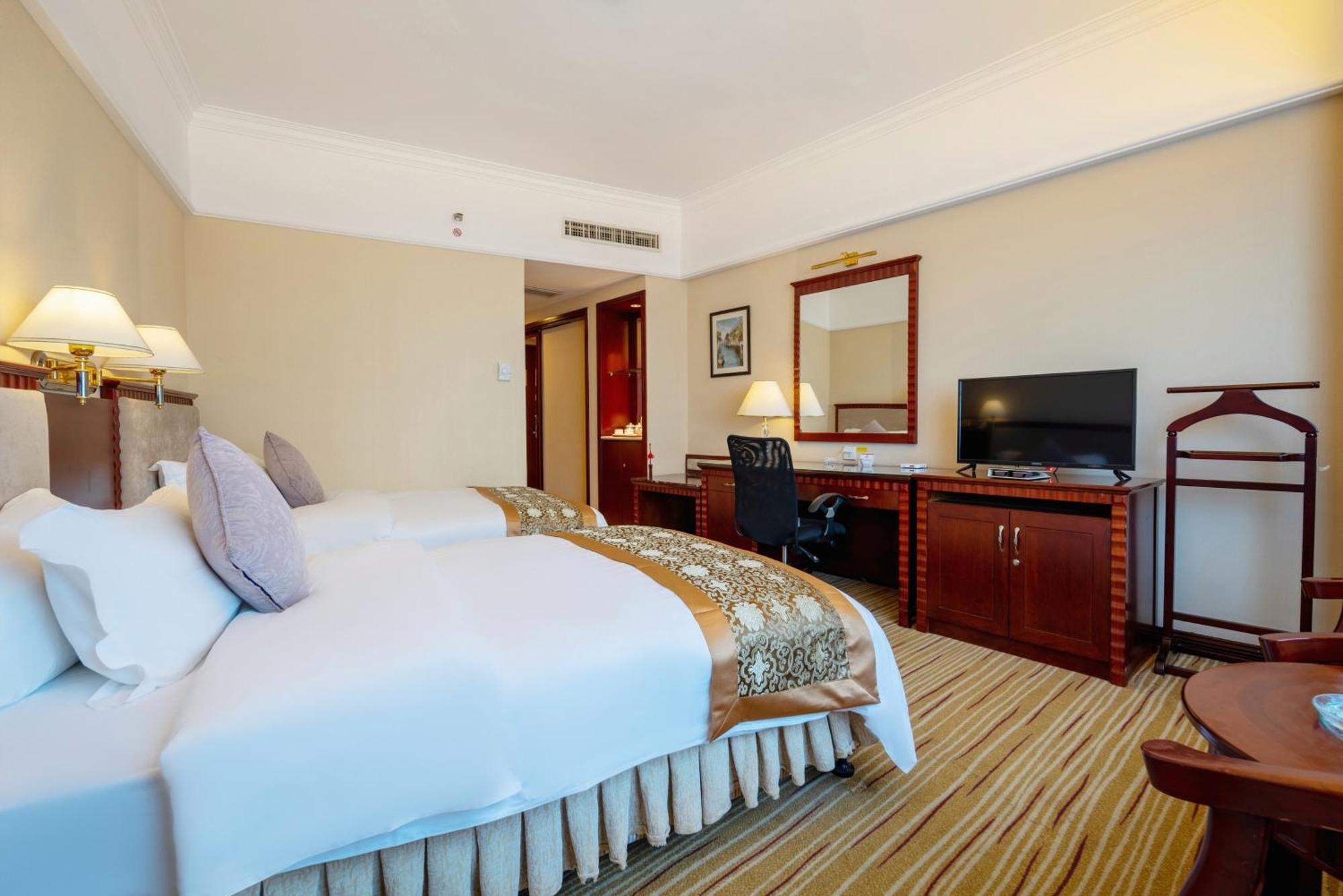 Sunshine Holiday Hotel Fuzhou Фучжоу Экстерьер фото